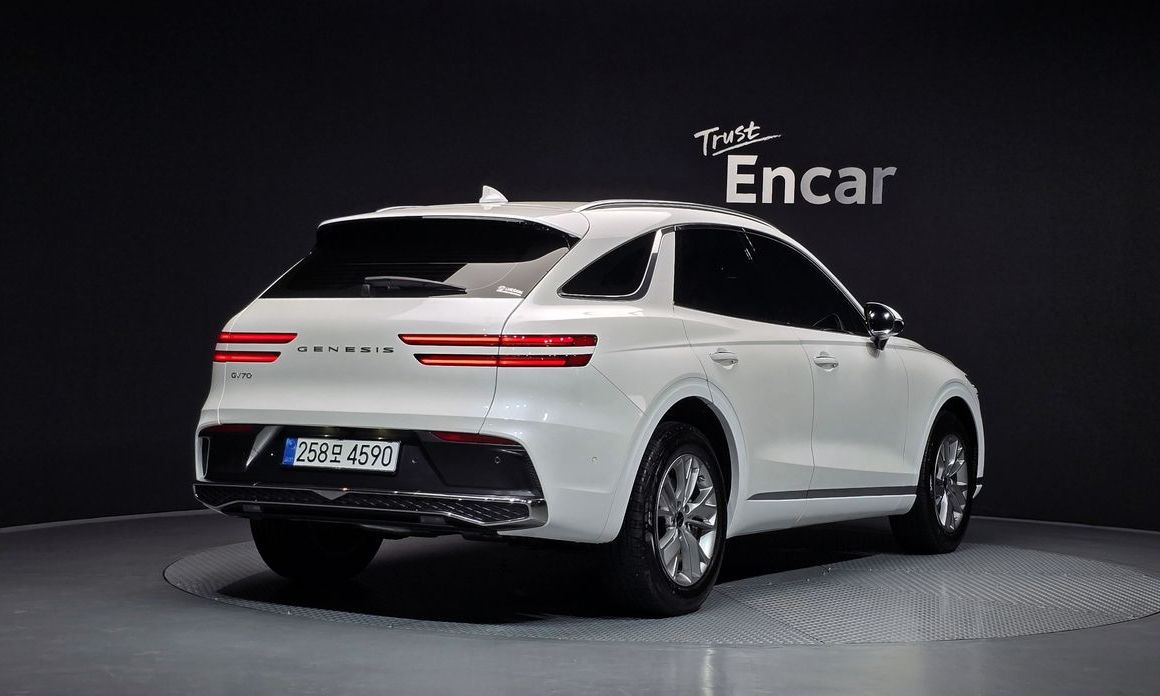Genesis GV70 2.5T Gasoline 2WD, 2025
