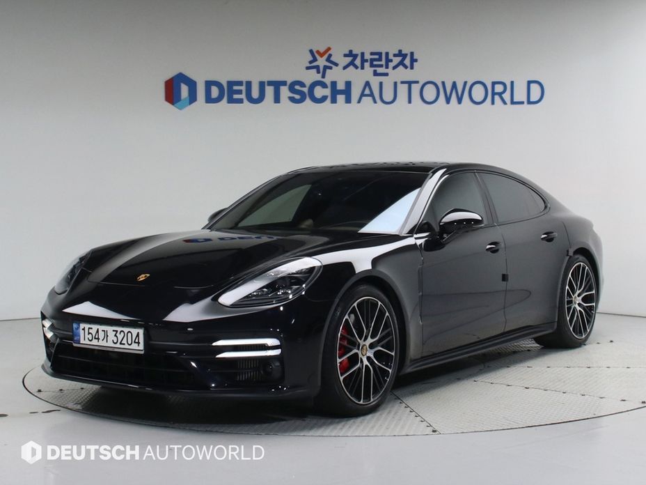 Porsche Panamera 4.0 GTS, 2022