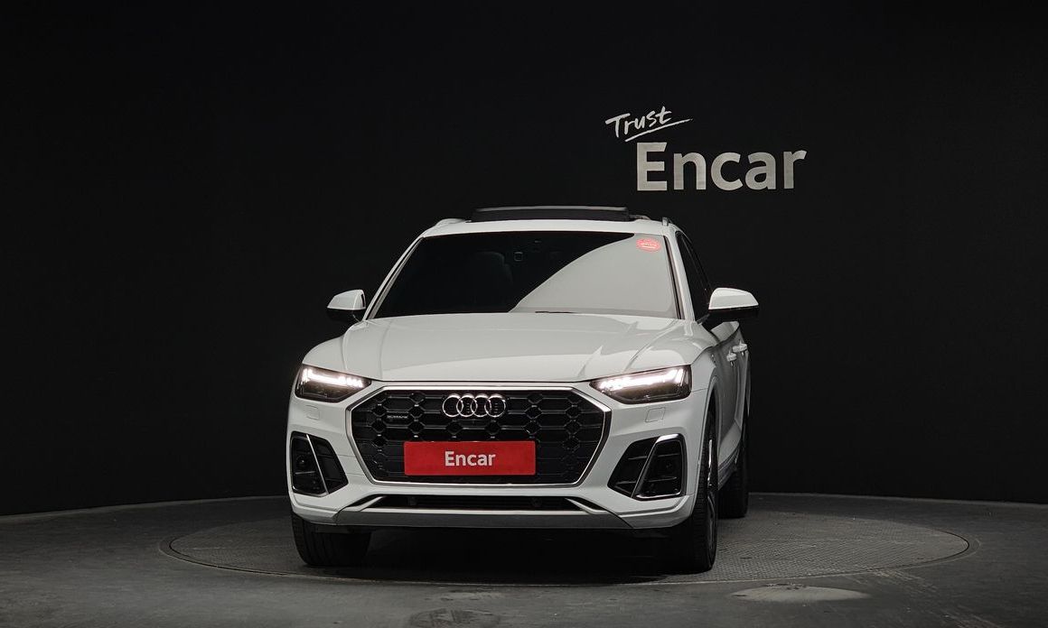 Audi Q5 45 TFSI Quattro Premium, 2023