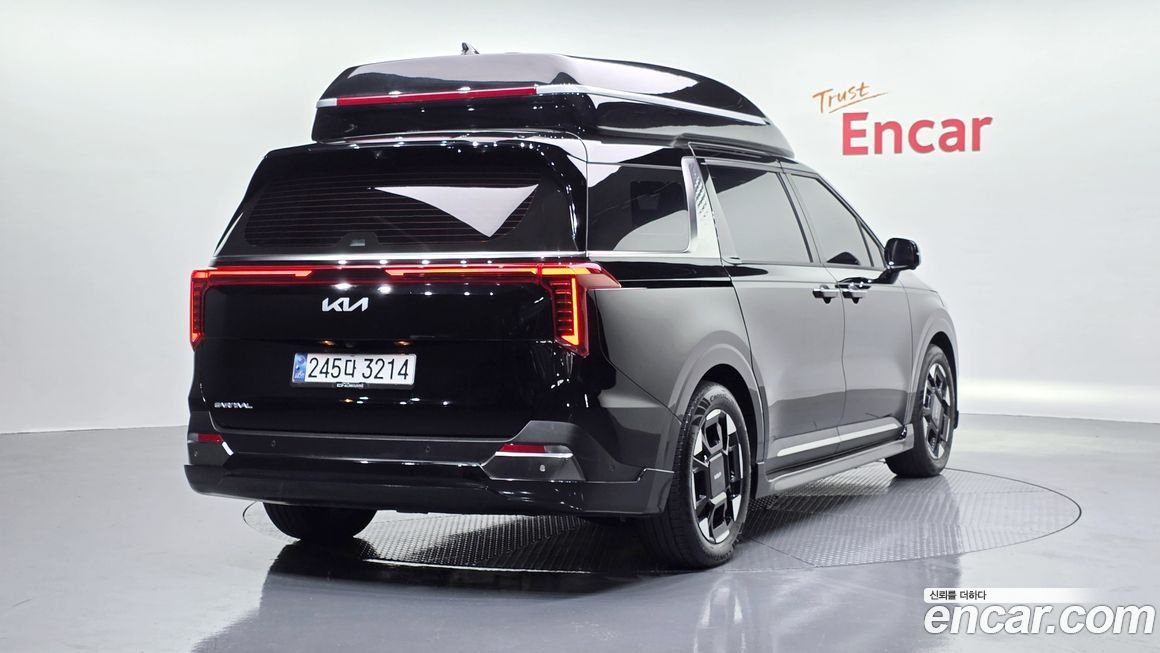 Kia Carnival 9-Seater Hi Limousine (Special Vehicle), 2025