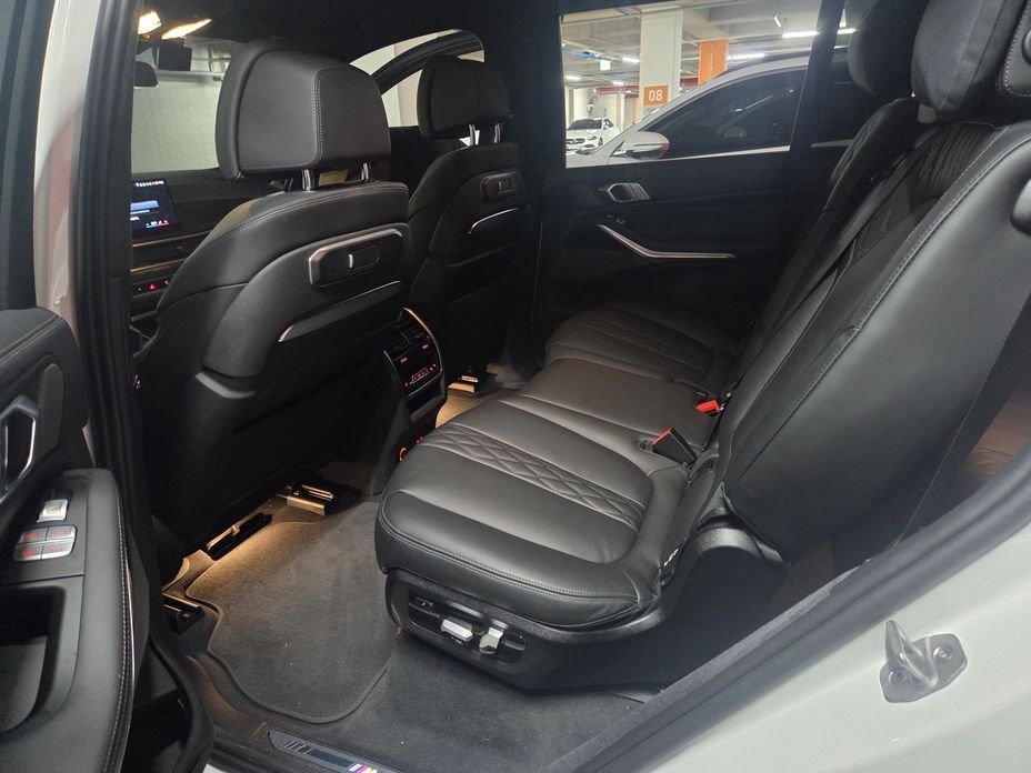 BMW X7 xDrive 40i M Sport 7STR, 2024