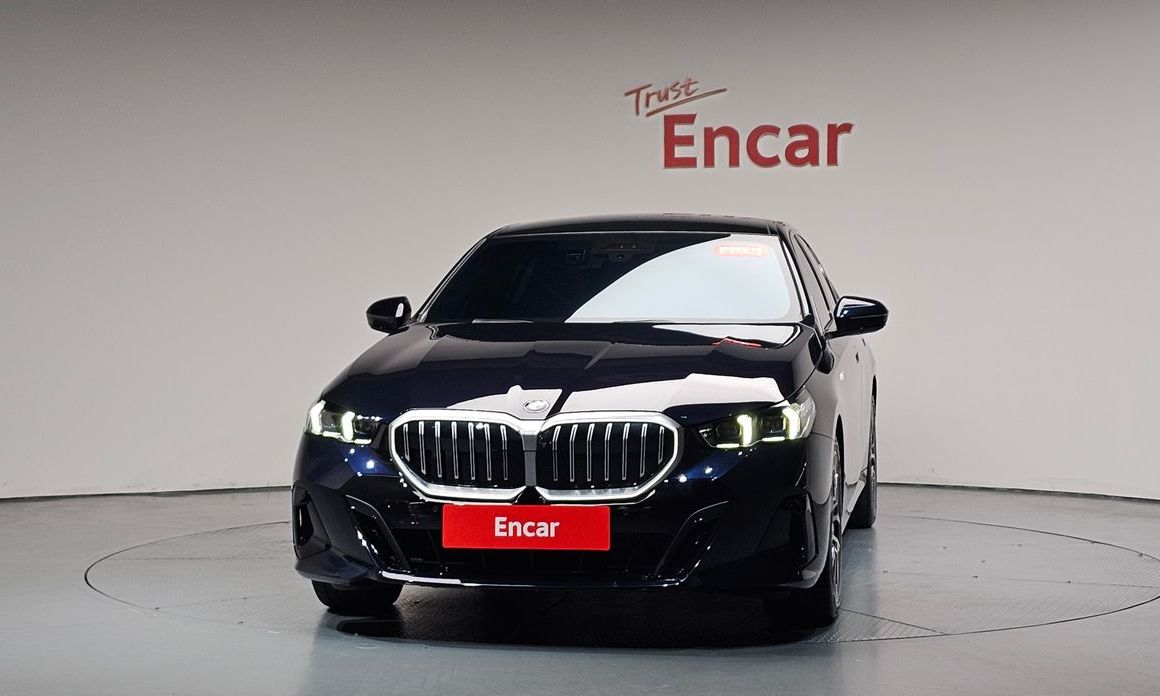 BMW 5-Series 520i M Sport, 2024