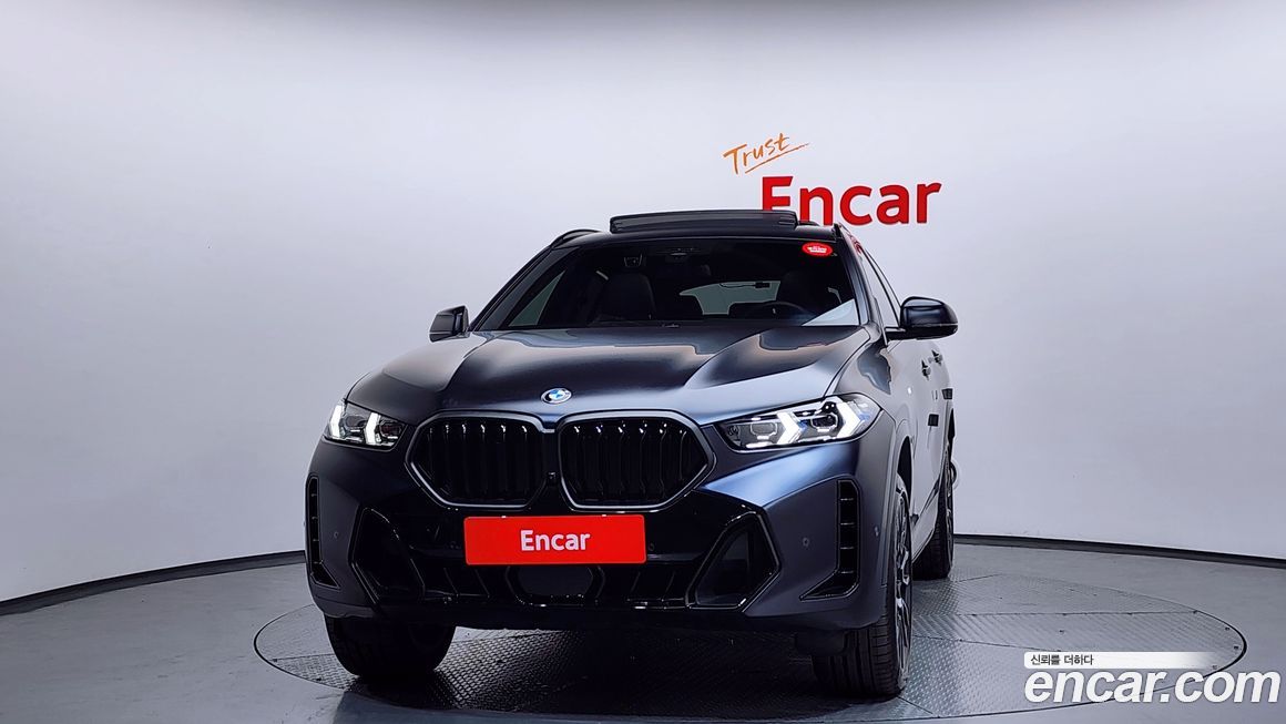 BMW X6 xDrive40i M Sport, 2024