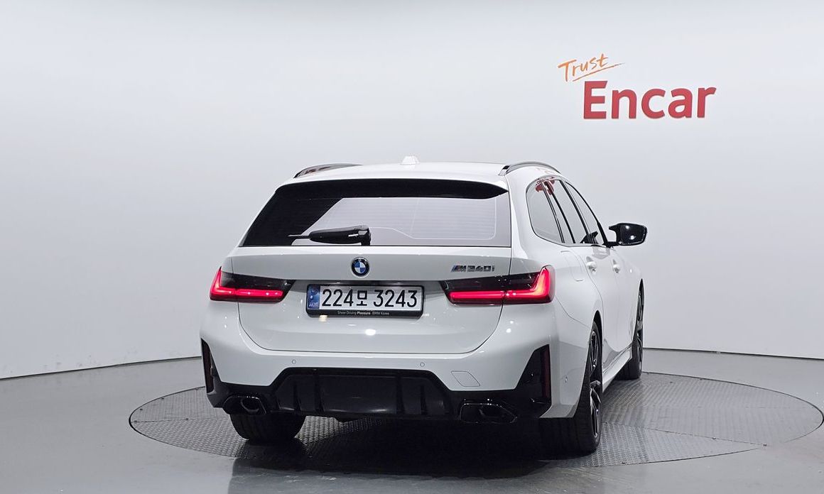 BMW 3-Series M340i xDrive Touring Pro, 2025