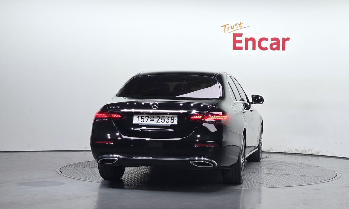 Mercedes-Benz E-Class E250 Avantgarde, 2022