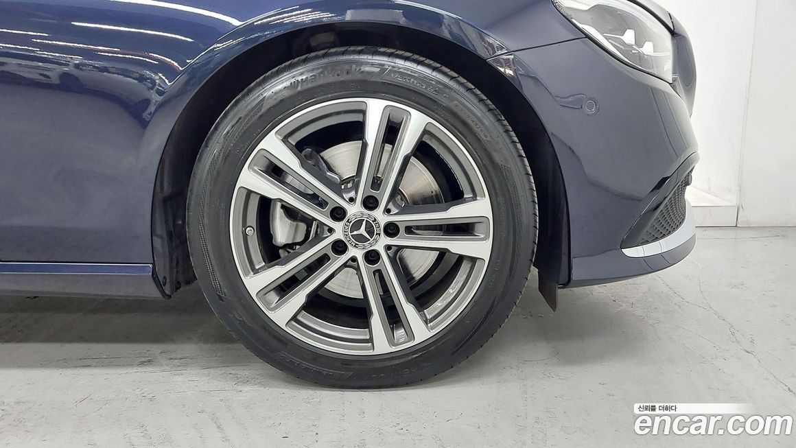 Mercedes-Benz E-Class E250 Avantgarde, 2023