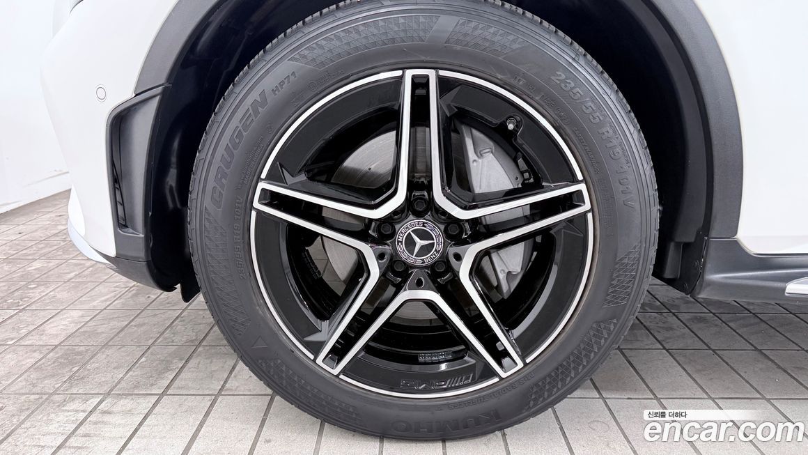 Mercedes-Benz GLC-Class GCL300 4MATIC Coupe, 2023