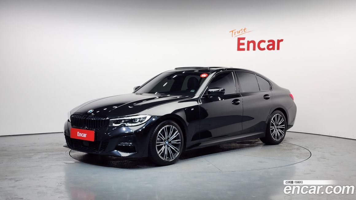 BMW 3-Series 320i M Sport, 2022