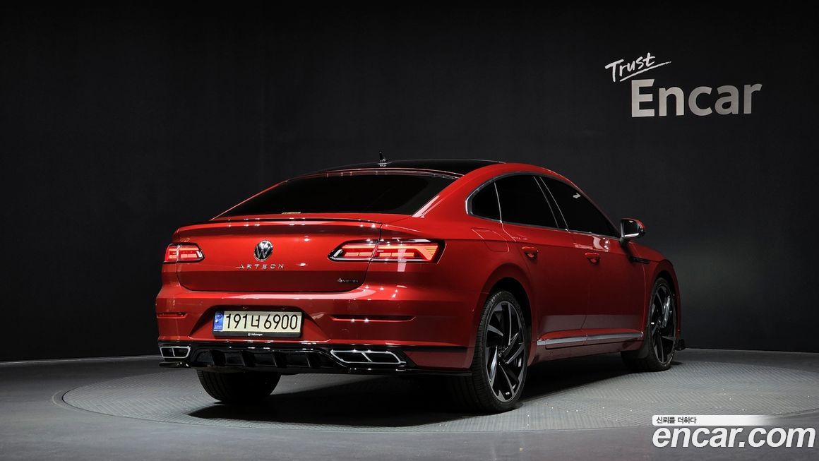 Volkswagen Arteon 2.0 TDI R-LIINE 4Motion, 2022
