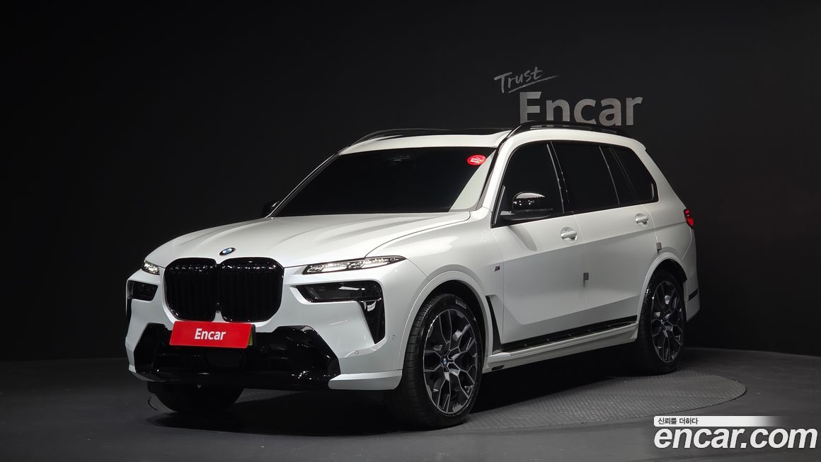 BMW X7 xDrive 40i M Sport 6STR, 2025