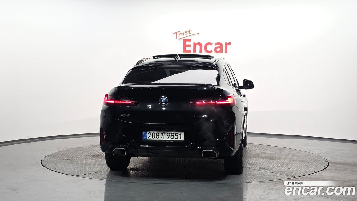 BMW X4 xDrive20i M Sport, 2022