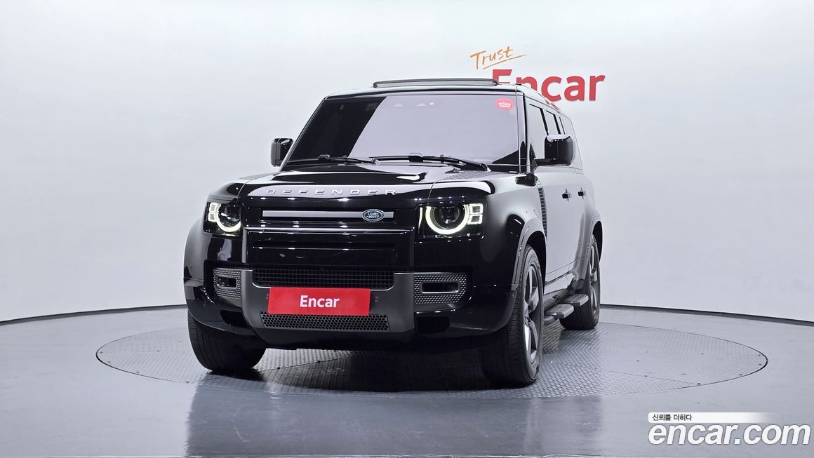 Land Rover Defender 130 D300 X-Dynamic HSE, 2024