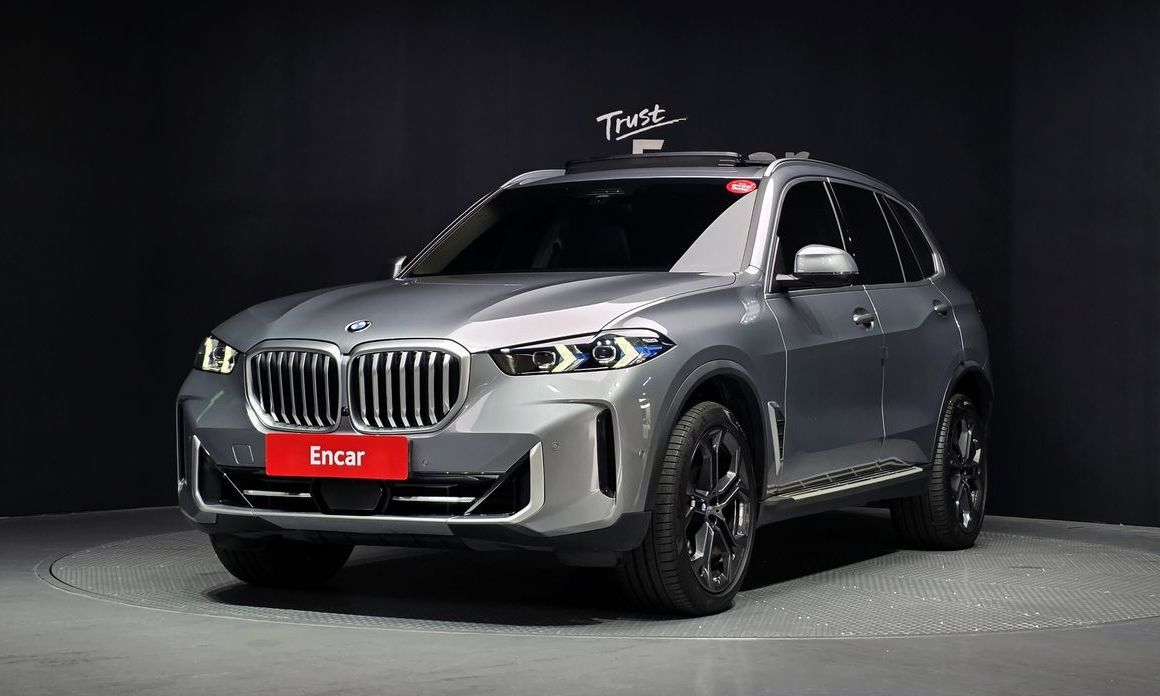 BMW X5 xDrive 40i xLine, 2024