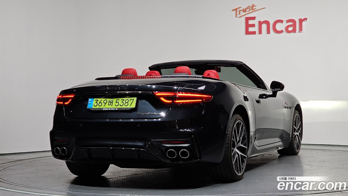 Maserati Gran Cabrio 3.0 V6 Trofeo, 2024