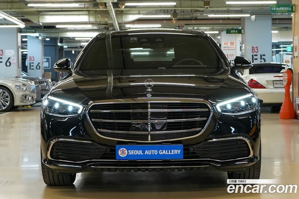Mercedes-Benz S-Class S350 d 4MATIC, 2025