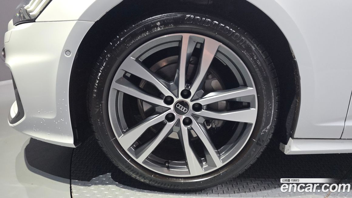 Audi A6 40 TDI Quattro Premium, 2023