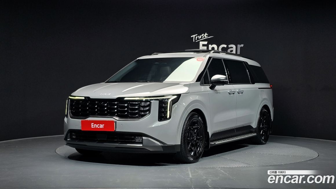 Kia Carnival 9-Seater Gravity, 2025