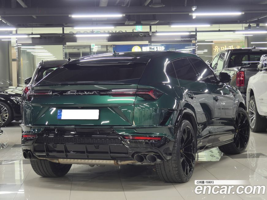 Lamborghini Urus 4.0 V8 S, 2024