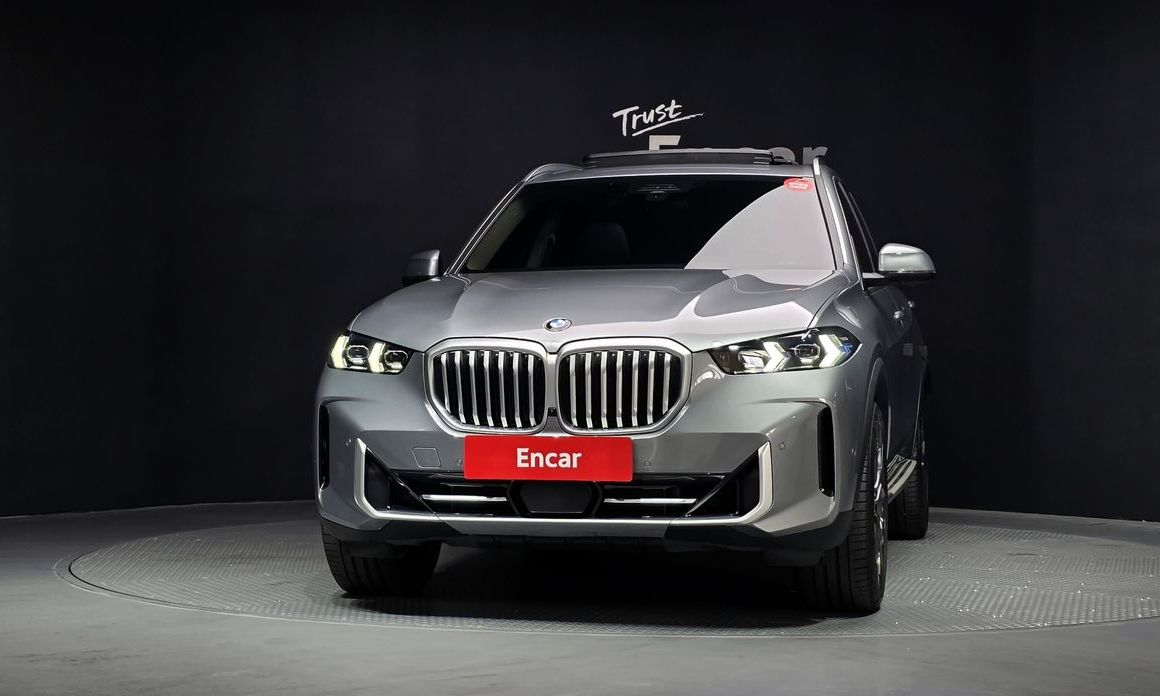 BMW X5 xDrive 40i xLine, 2024