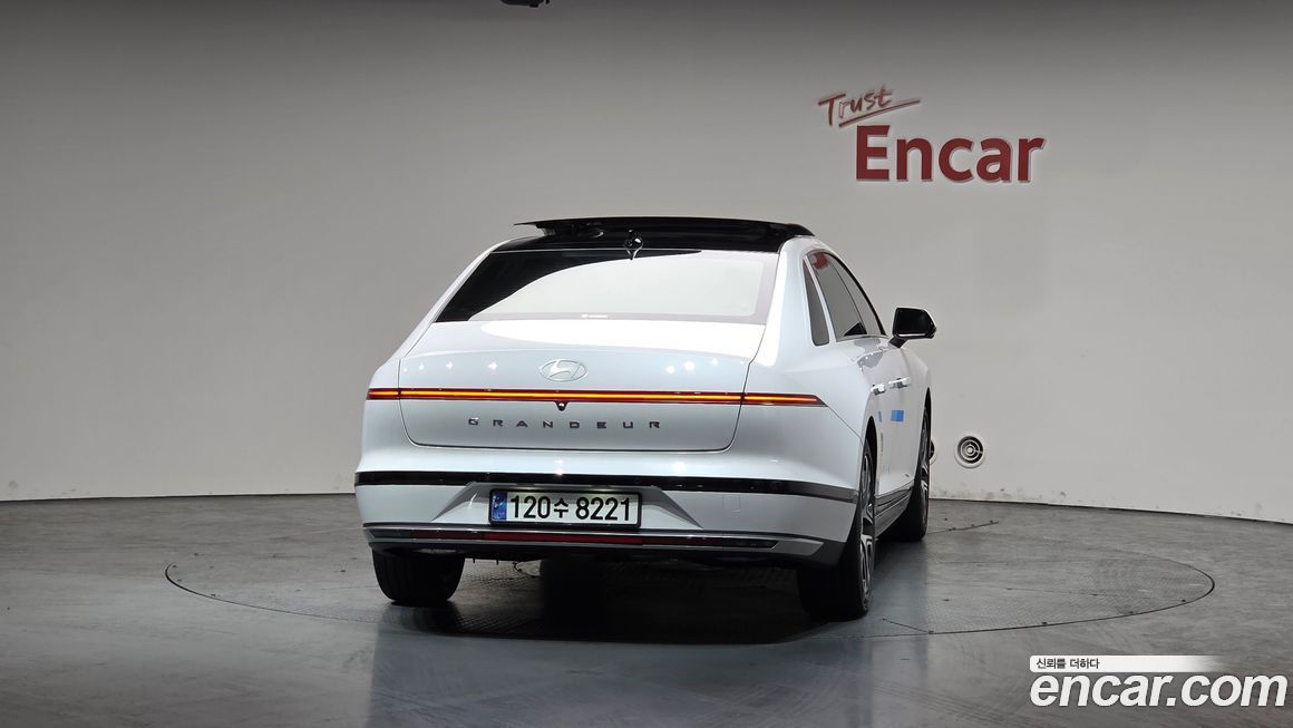Hyundai Grandeur 2,5 Gasoline 2WD, 2025