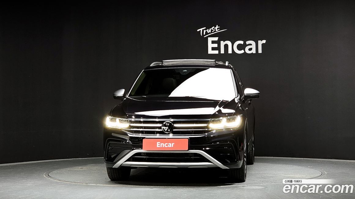 Volkswagen Tiguan 2.0 TSI Prestige, 2023