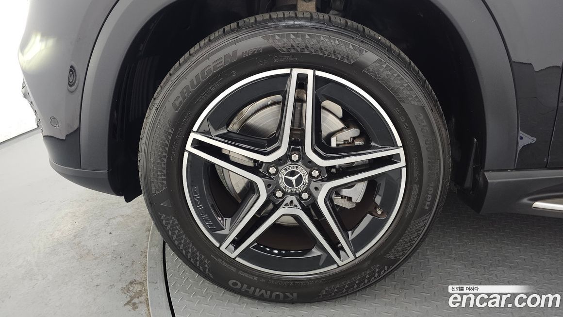 Mercedes-Benz GLE-Class GLE300d 4MATIC, 2023