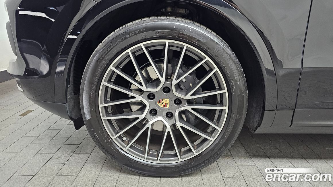 Porsche Cayenne 3.0 Coupe, 2023