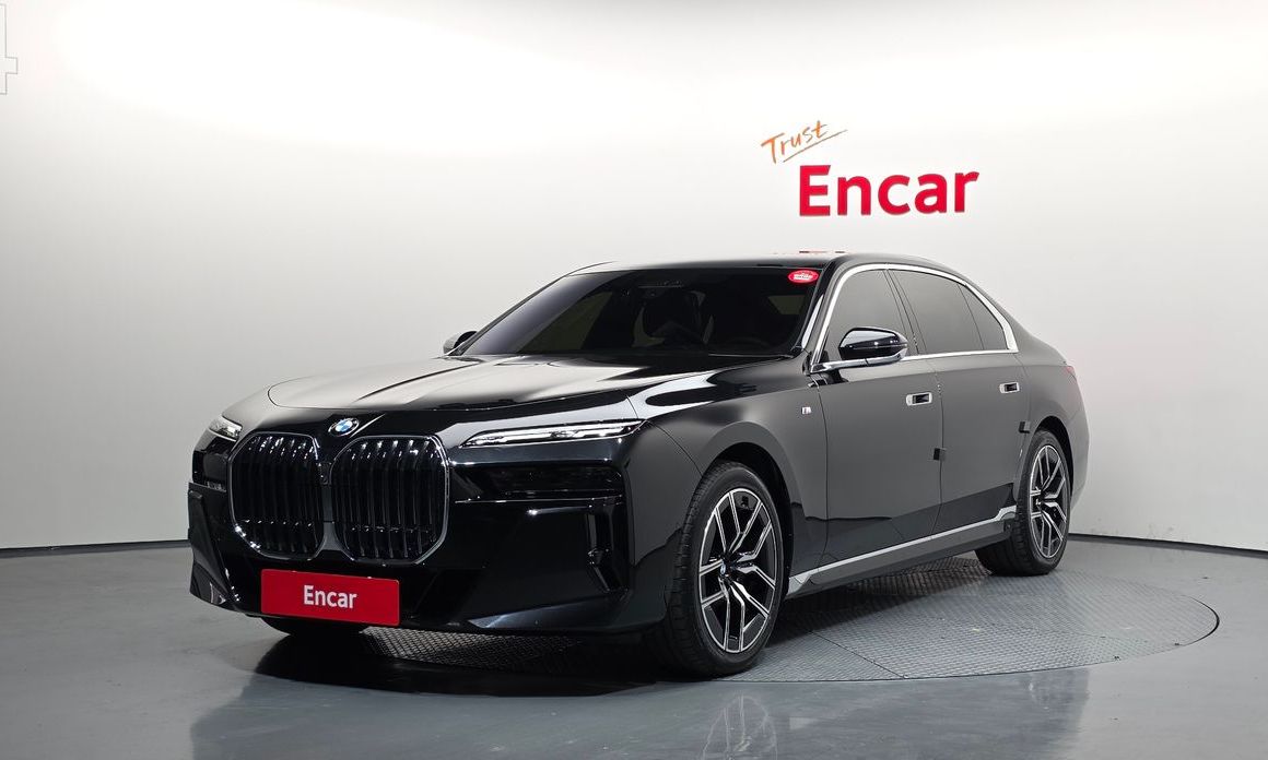 BMW 7-Series 740d xDrive M Sport, 2025