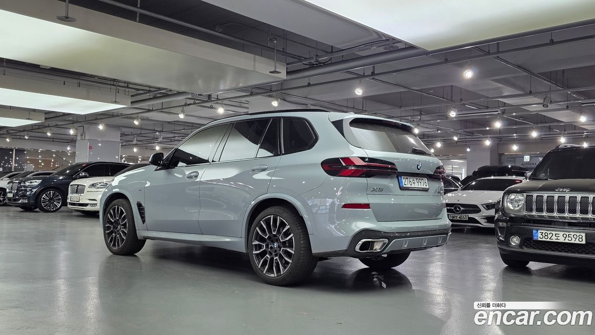 BMW X5 xDrive 30d M Sport, 2025