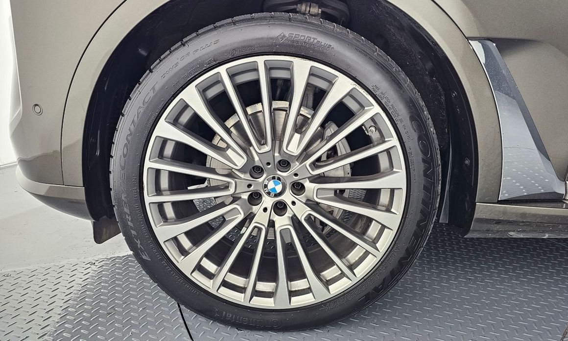 BMW X7 xDrive 40i Design Pure Excellence 6-Seater, 2023