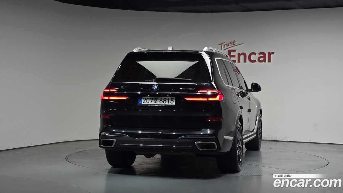 BMW X7 xDrive 40d M Sport 6STR, 2025