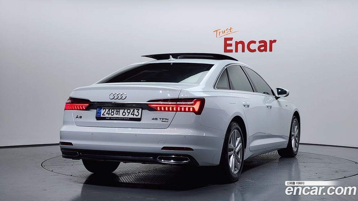 Audi A6 45 TFSI, 2022