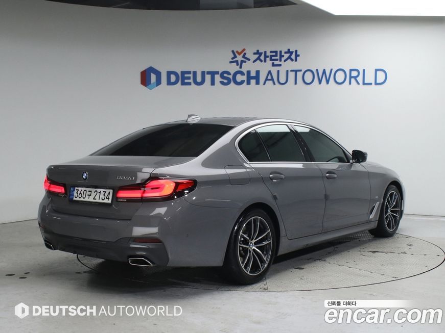 BMW 5-Series 523d M Sport, 2022