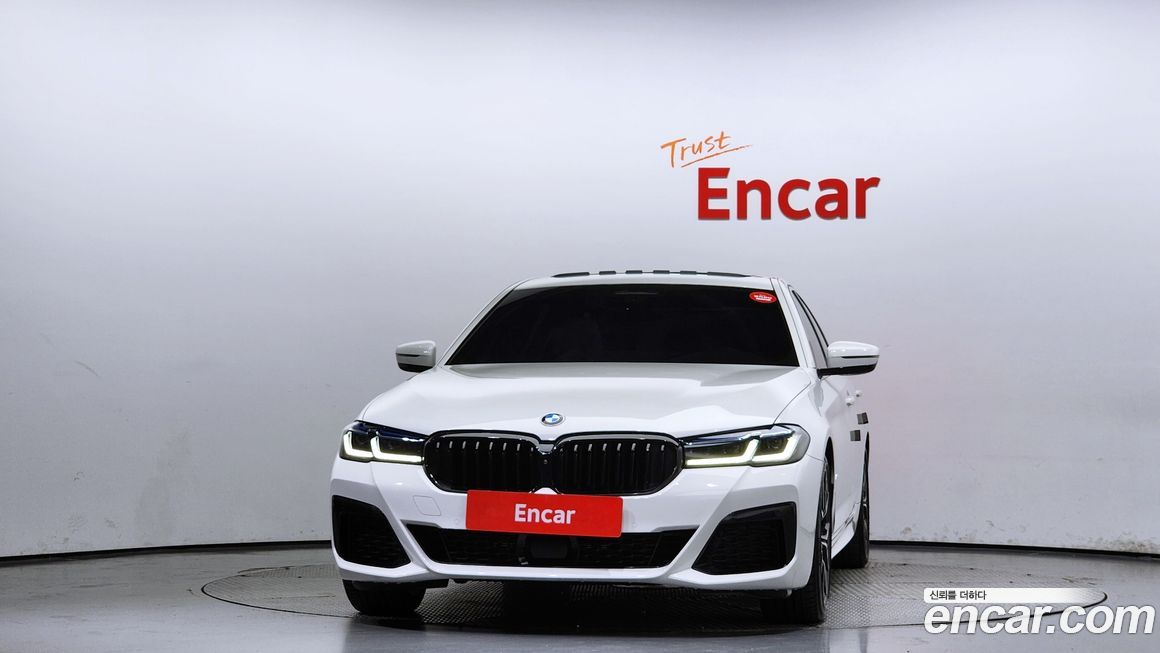 BMW 5-Series 530i M Sport Package, 2023