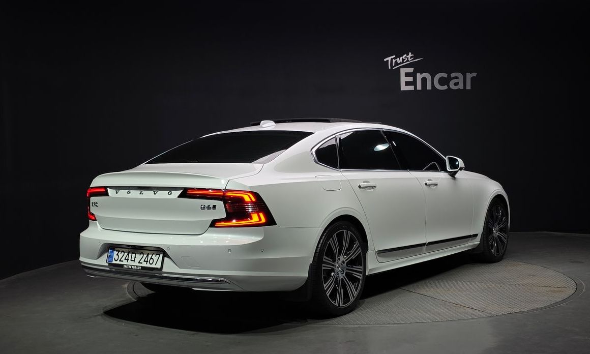 Volvo S90 B6 AWD Ultra Bright, 2023