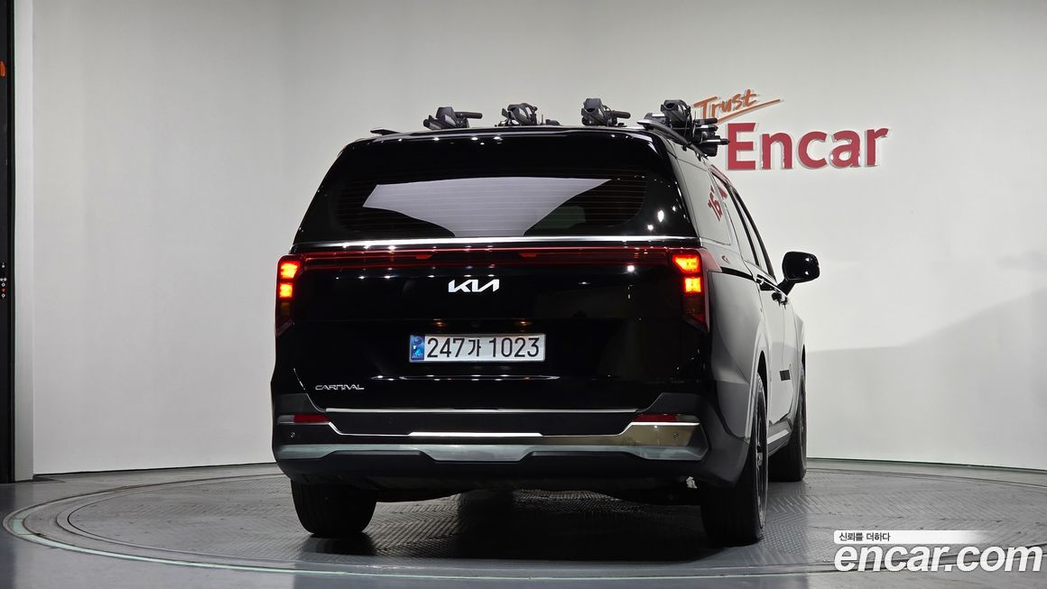 Kia Carnival 9-Seater Noblesse, 2024