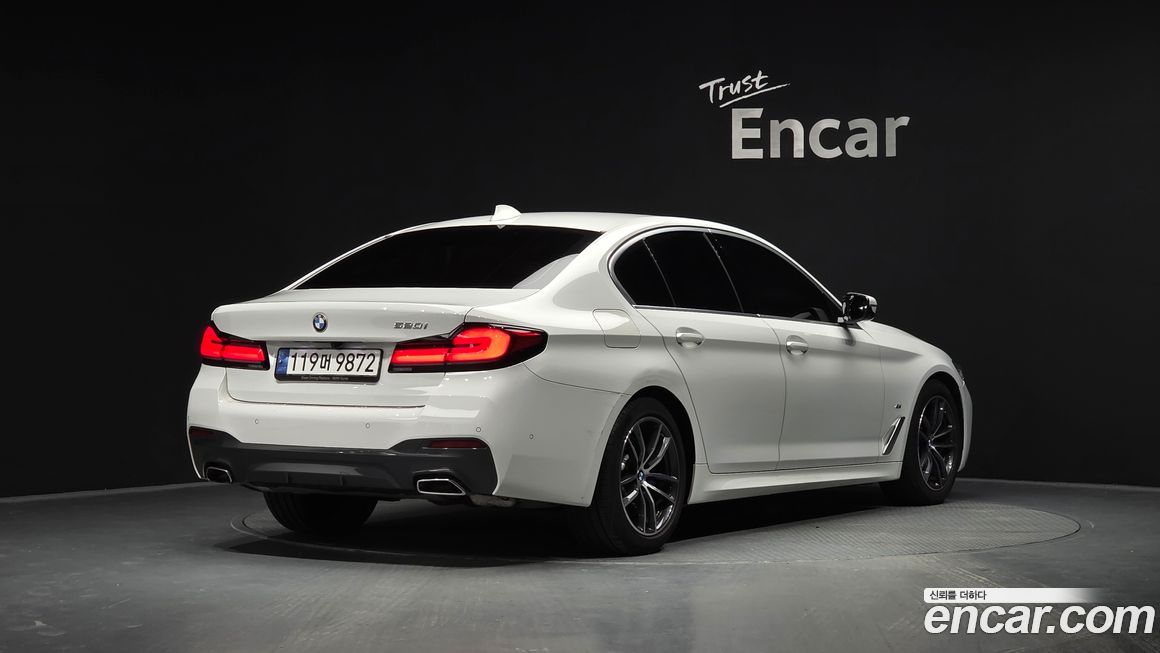 BMW 5-Series 520i M Sport, 2023