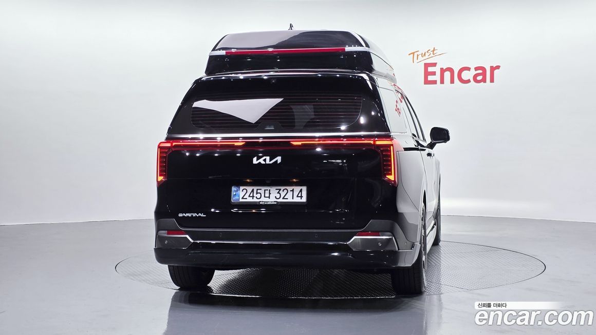 Kia Carnival 9-Seater Hi Limousine (Special Vehicle), 2025