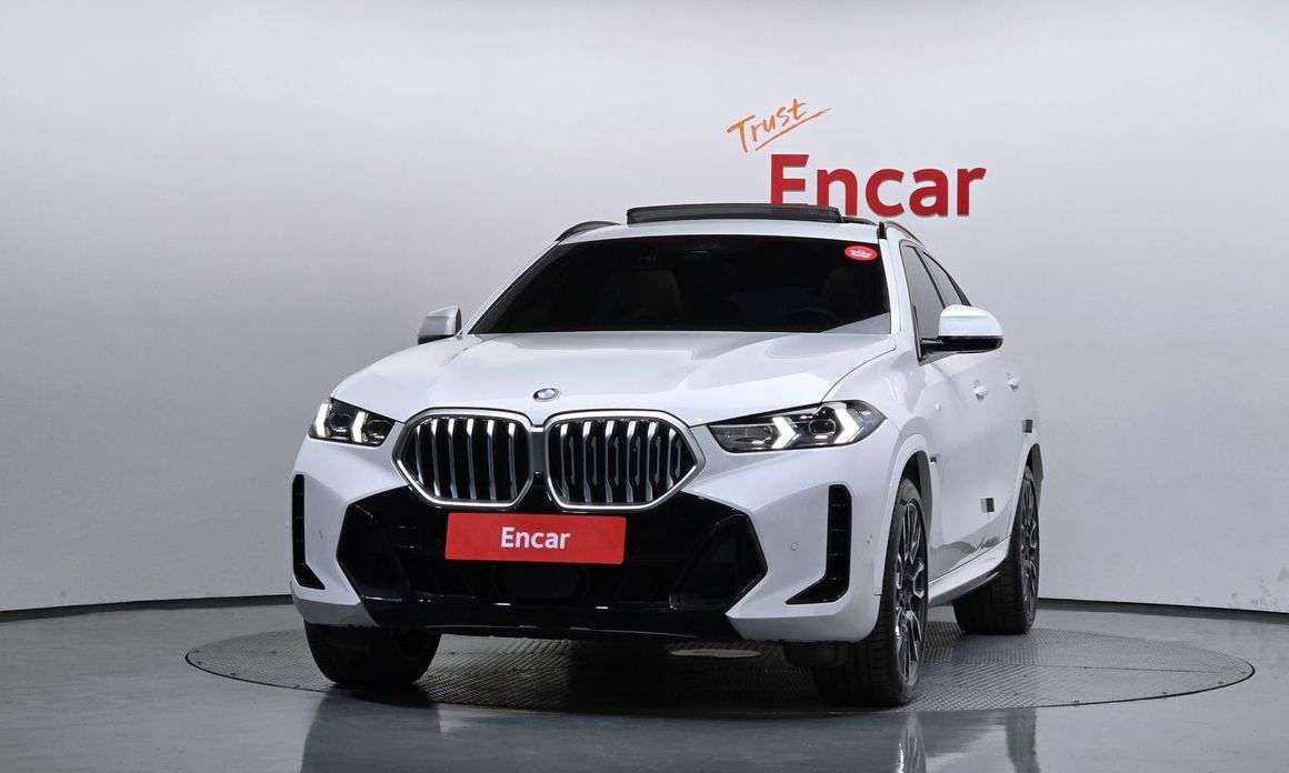 BMW X6 xDrive40i M Sport, 2024