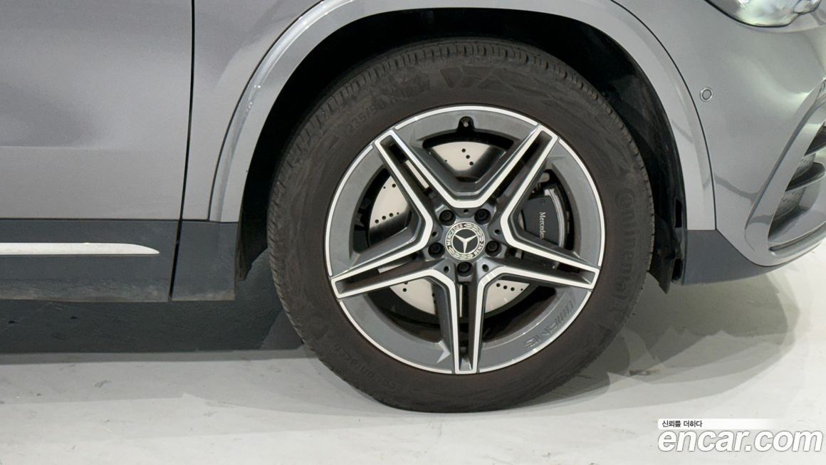 Mercedes-Benz GLA-Class GLA250 4MATIC, 2025