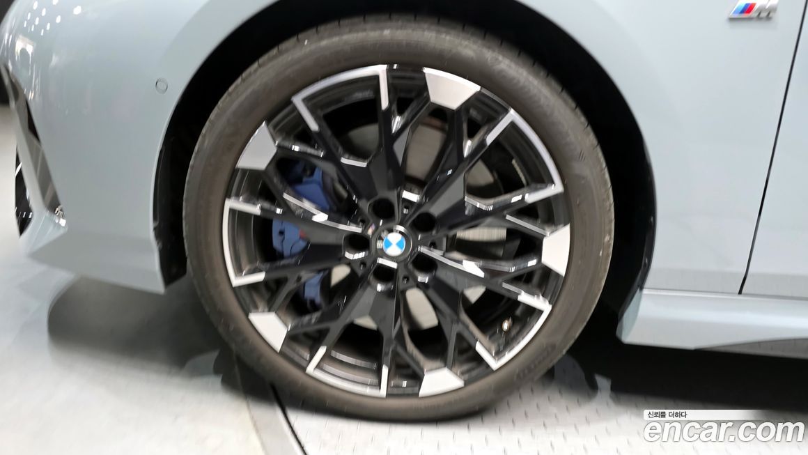 BMW 2-Series M235 xDrive, 2025