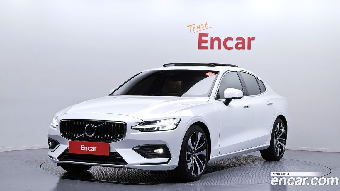 Volvo S60 B5 Ultimate Bright, 2023