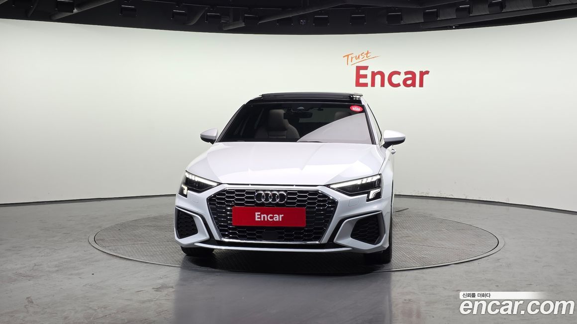 Audi A3 40 TFSI Premium, 2023