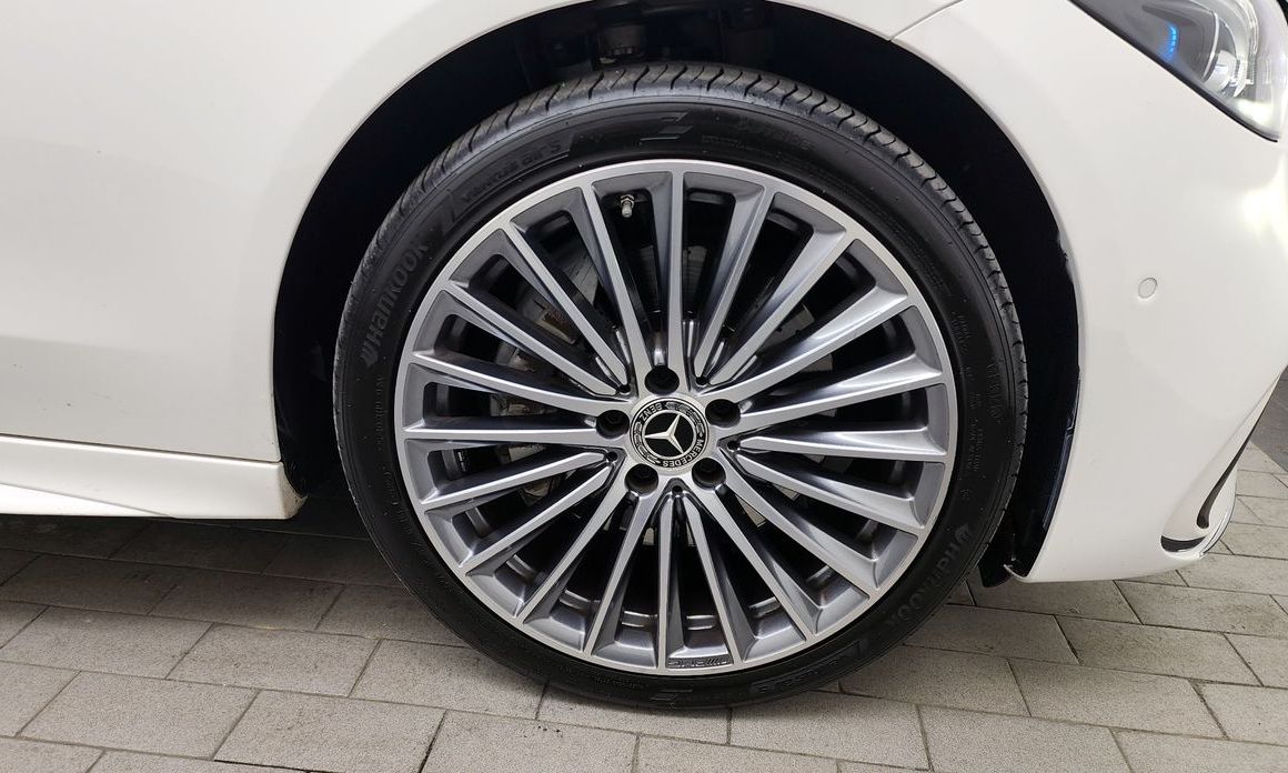 Mercedes-Benz C-Class C300 AMG Line, 2022