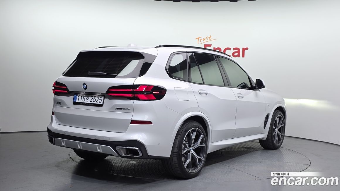 BMW X5 xDrive 30d M Sport, 2025