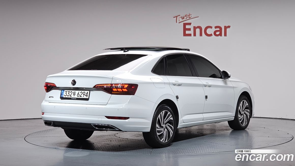 Volkswagen Jetta 1.4 TSI Prestige, 2021