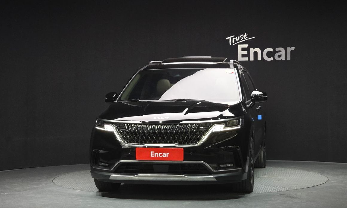 Kia Carnival 9-Seater Signature, 2023