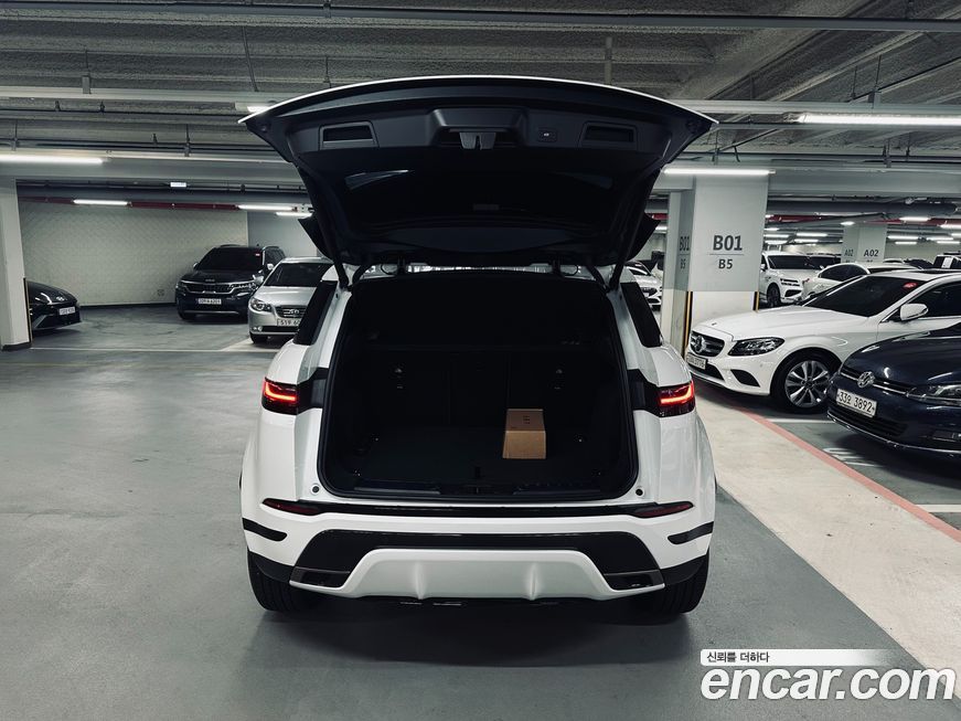 Land Rover Range Rover Evoque P250 Dynamic SE, 2024