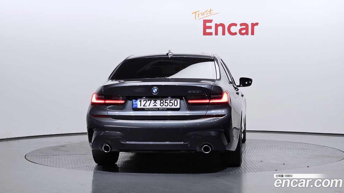 BMW 3-Series 320i M Sport, 2022