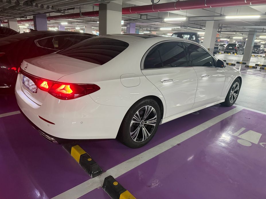 Mercedes-Benz E-Class E200 Avantgarde, 2025